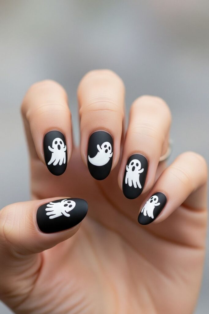 Cute Ghost Nails