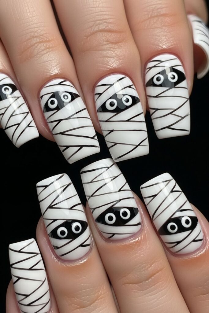 Mummy Wrap Design Nails