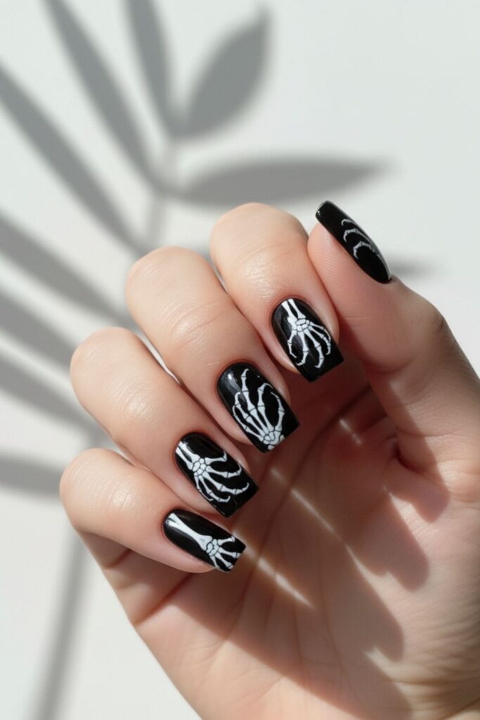 Skeleton Hand Design