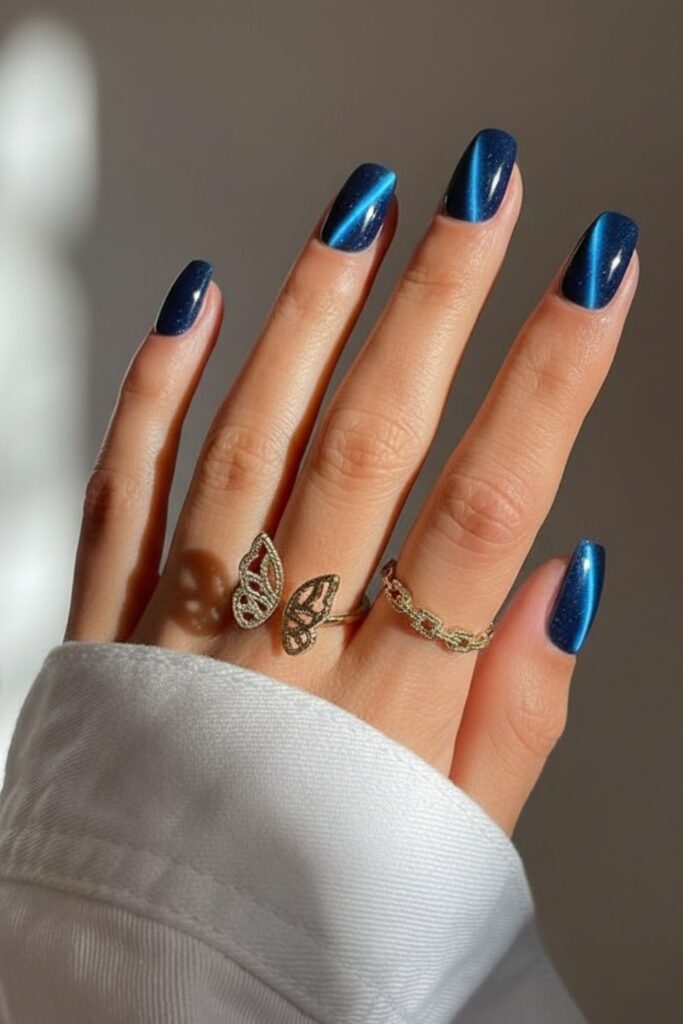 Dark Blue Cat Eye Nails