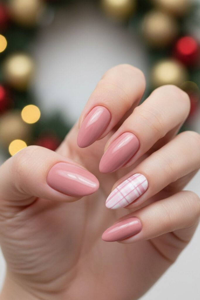 Rose Blush Plaid Accent Nails