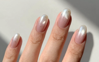 Dusty Rose Velvet with Pearl Gradient